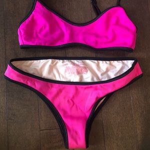 Victoria’s Secret Bikini Set💖